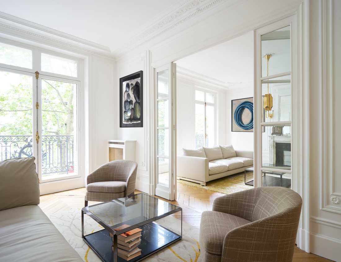 Décoration d'un appartement haussmannien renové par un architecte d'intérieur à Nîmes