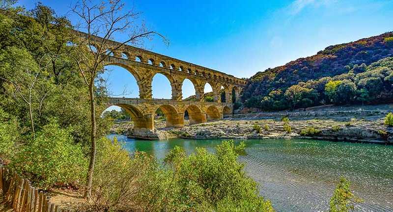 Pont du gard, symobole du département où interviennent nos architectes