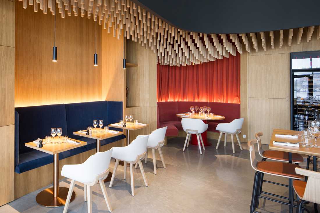 Design intérieur d'un restaurant dans le Gard