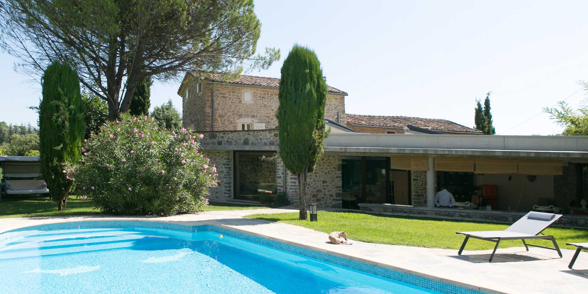 Maison contemporaine esprit loft réalisée par un architecte à Nîmes