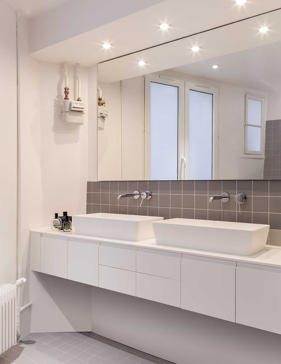 Salle de bain renovée par un architecte d'interieur à Nîmes