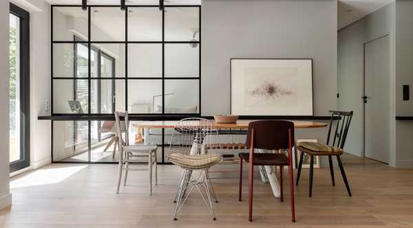 Décoration d'interieur d'un salon - salle-a-manger avec verrière à Nîmes