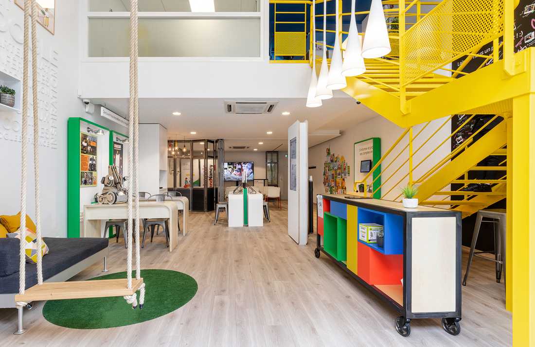 Aménagement d'un atelier numérique par un architecte à Nîmes